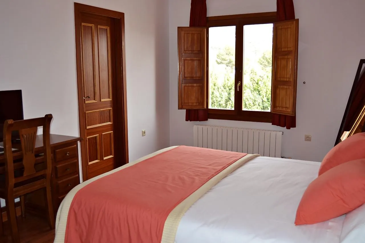 Hotel Rural El Moral El Almicerán